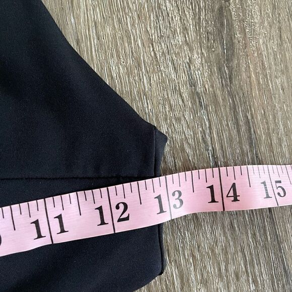 Gymshark Women's Black Stretch Mesh Layer Sports Bra - Picture 8 of 9